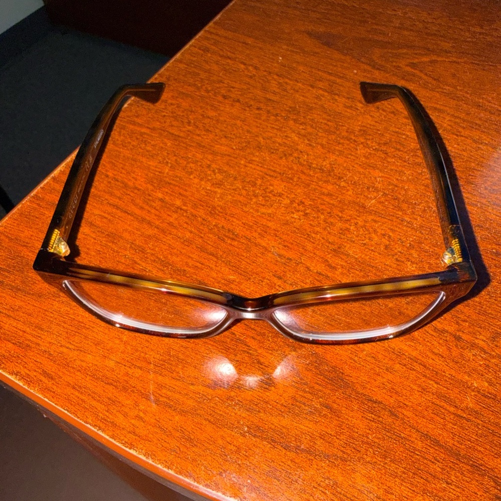 Gucci tortoise Women's prescription Glasses - Picture 3 of 8